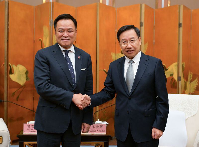王晓晖施小琳会见泰国总理阿努廷
2026中国(四川)—泰国投资与经济论坛暨泰王国驻成都总领事馆投资处揭牌仪式举行「相关图片」
