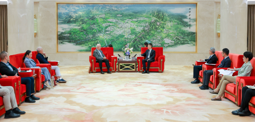 市长陈书平会见美国檀香山市市长瑞克·布拉吉亚迪一行