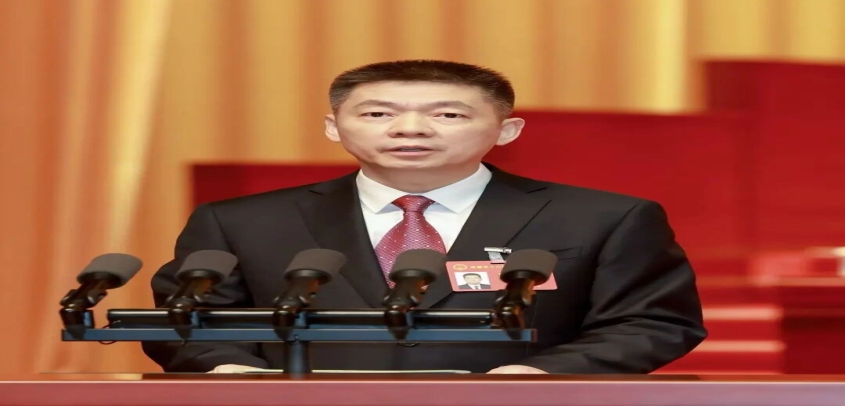 市第十八届人大四次会议开幕 代市长陈书平作政府工作报告 曹立军张剡等出席